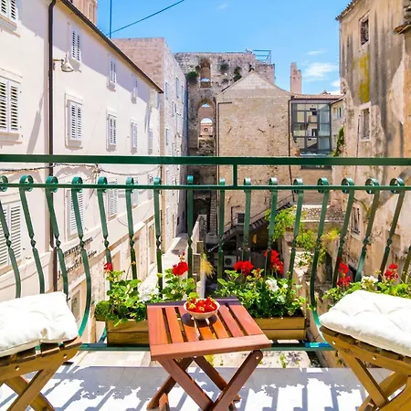Maison d'hôtes Lux Aurelius In Centre Old Town Split