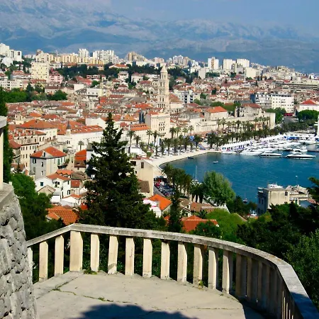 Pensjonat Lux Aurelius In Centre Old Town 4*