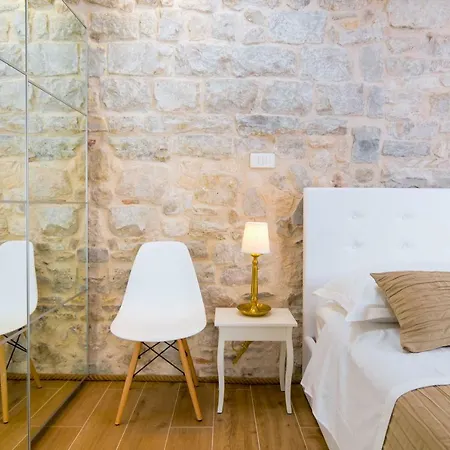 בית הארחה Lux Aurelius In Centre Old Town ספליט