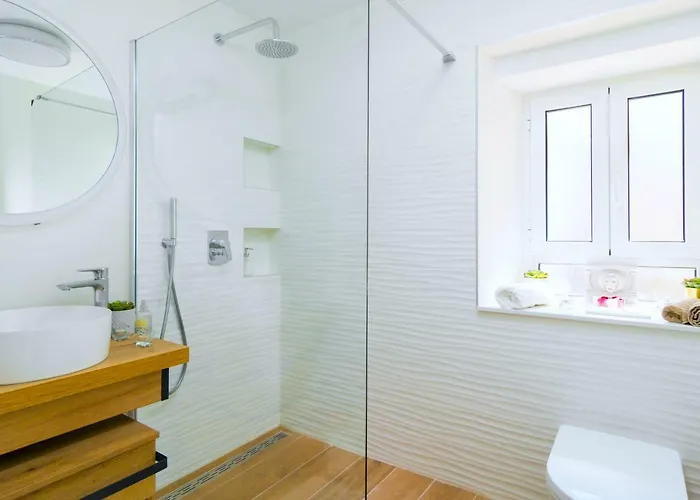 Lux Aurelius In Centre Old Town